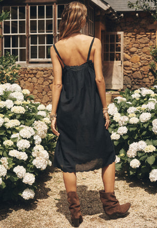 vintage-petticoat-midi-dress